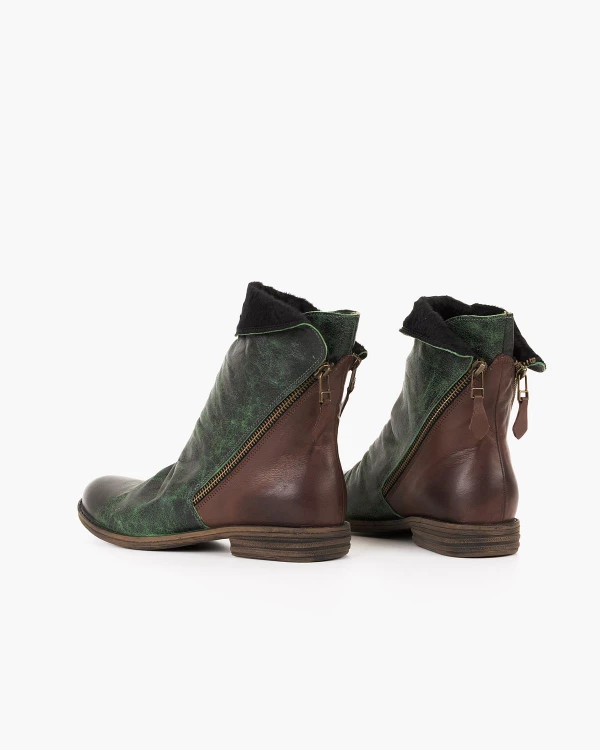 Zielone botki damskie skórzane na niskim obcasie 6