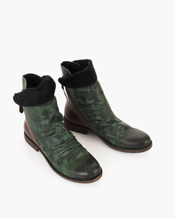 Zielone botki damskie skórzane na niskim obcasie 4