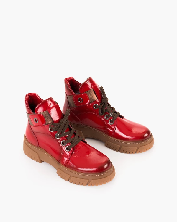 Czerwone trzewiki damskie lakierowane 5