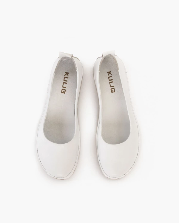 Białe półbuty damskie wsuwane z naturalnej skóry licowej 3