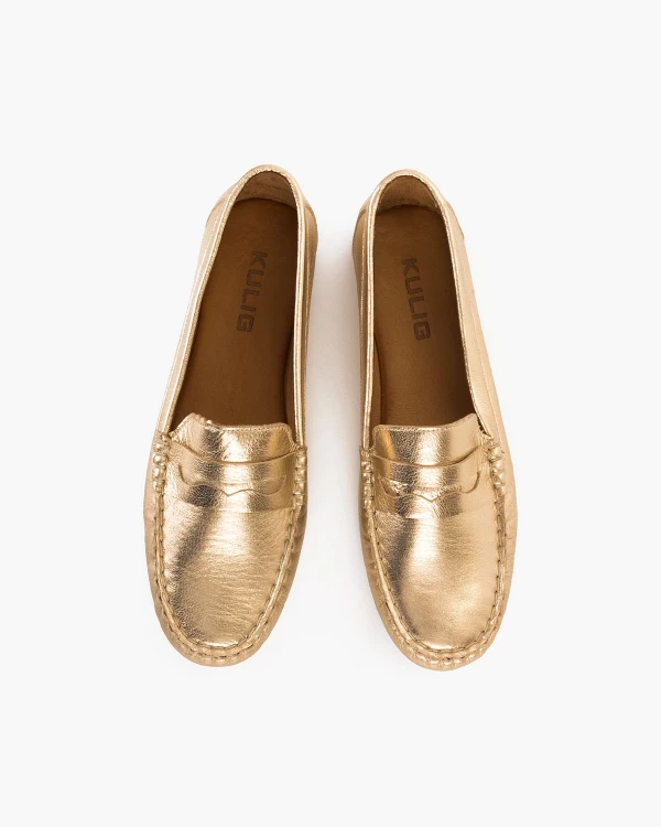 Złote mokasyny damskie ze skóry licowej na małym obcasie 3
