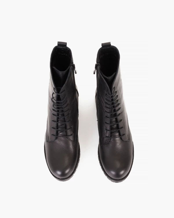 Czarne trzewiki damskie skórzane na obcasie 3