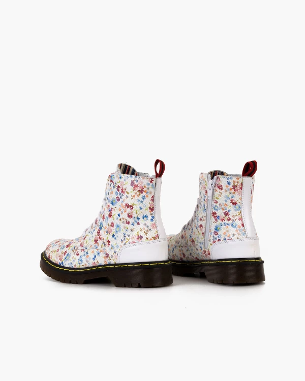 Białe trzewiki damskie skórzane martensy z motywem kwiatowym 4