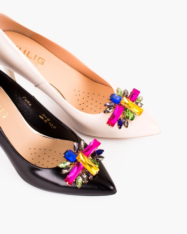 Wielokolorowe klipsy do butów z kamieniami