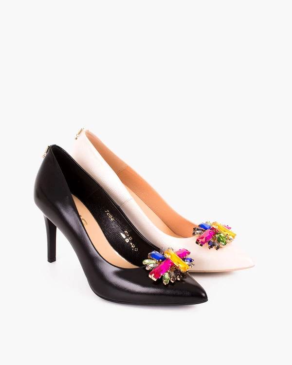 Wielokolorowe klipsy do butów z kamieniami 2