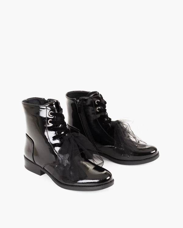 Czarne trzewiki damskie ze skóry ekologicznej na obcasie 2