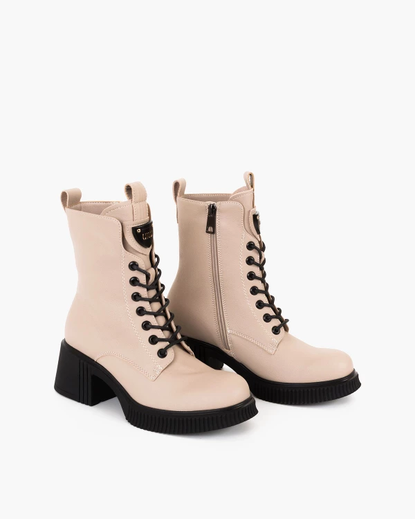 Beżowe trzewiki damskie z naturalnej skóry licowej 2