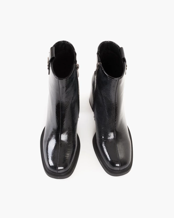 Czarne botki damskie skórzane na wysokim słupku 3