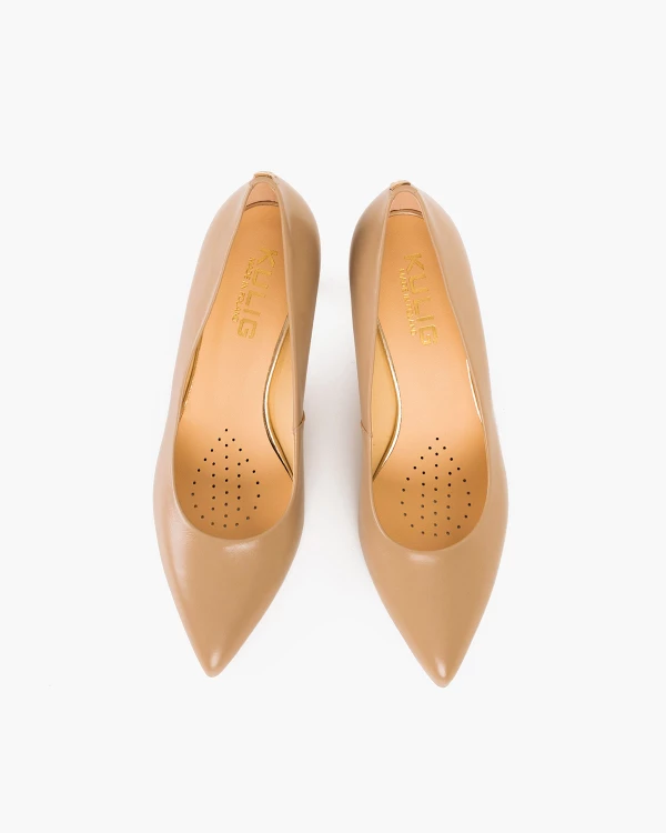 Beżowe czółenka damskie ze skóry naturalnej na szpilce 3