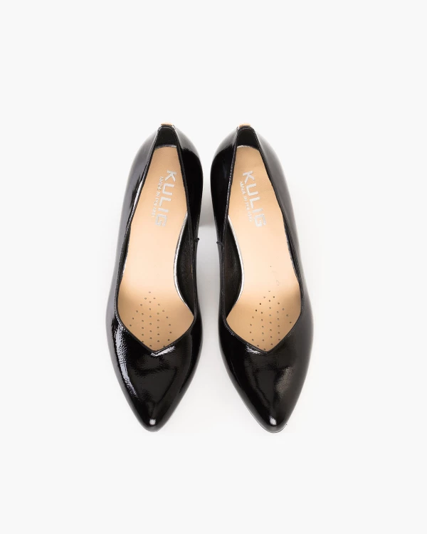 Czarne czółenka damskie lakierowane na klocku 3