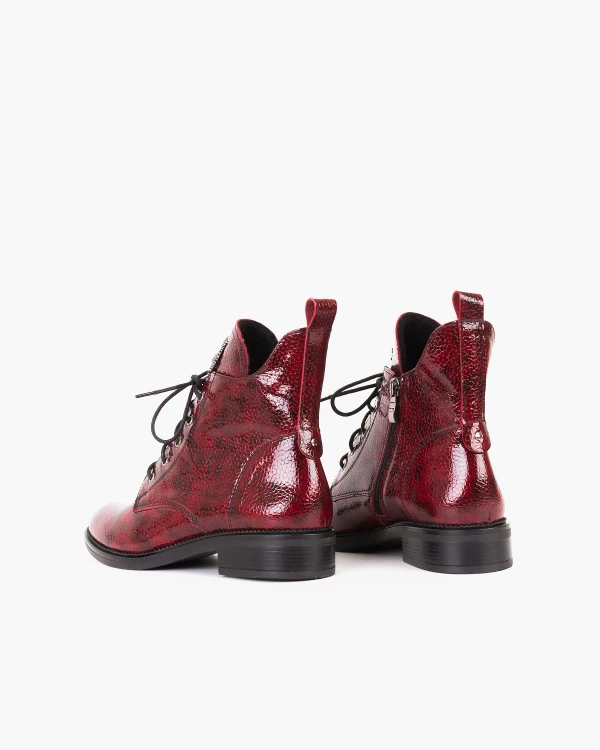 Bordowe trzewiki damskie lakierowane na obcasie 4