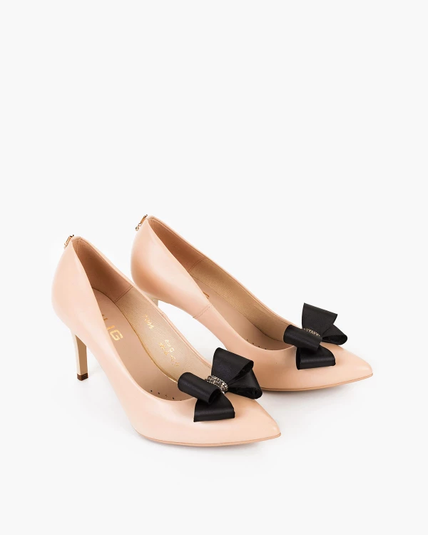 Czarne kokardki do butów z kamieniami 2