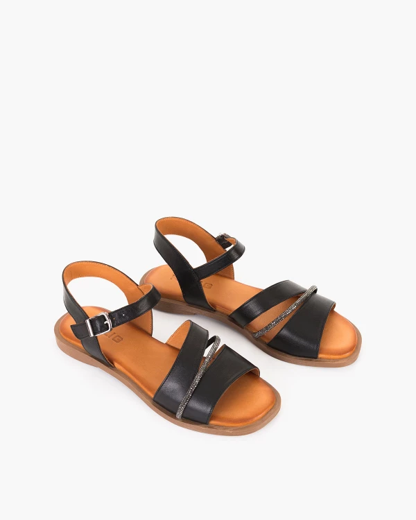 Czarne sandały z naturalnej skóry licowej z cyrkoniami