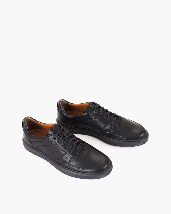 Czarne półbuty męskie ze skóry licowej