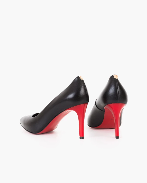 Czarne czółenka ze skóry licowej na wysokiej szpilce 4