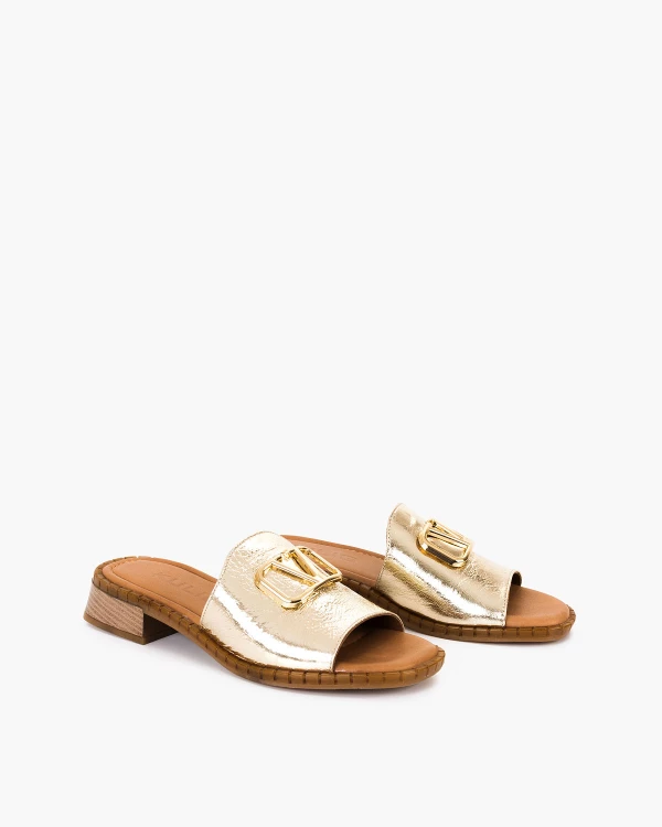 Złote klapki damskie skórzane na klocku 2