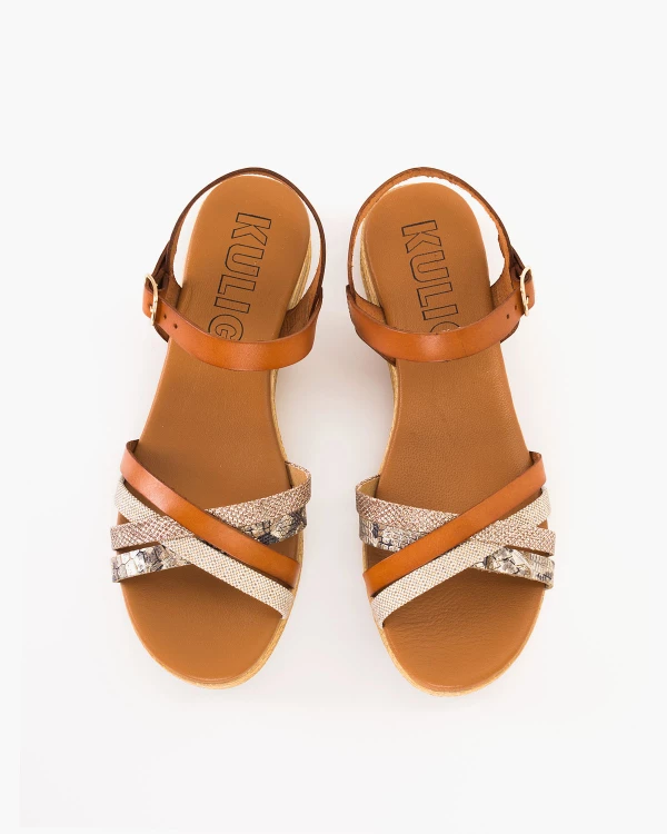 Brązowe sandały ze skóry licowej na platformie 3