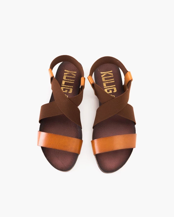 Brązowe sandały damskie skórzane z gumką 3