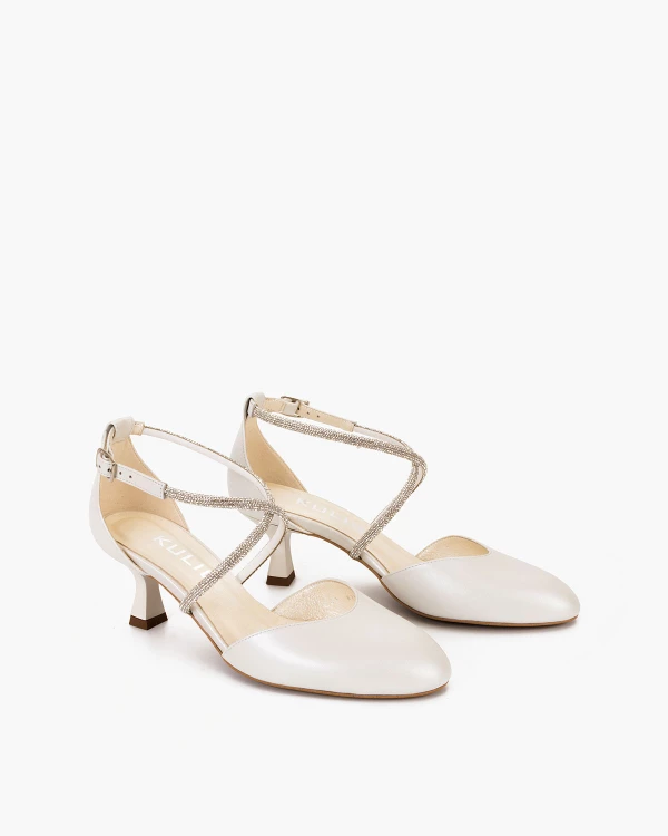 Perłowe czółenka z naturalnej skóry licowej na szpilce 3