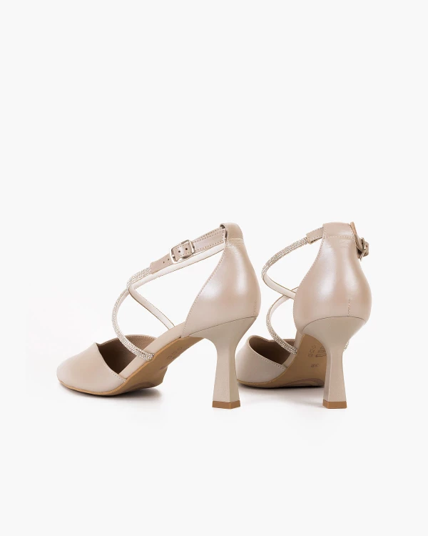 Perłowe czółenka skórzane na szpilce z cyrkoniami 5