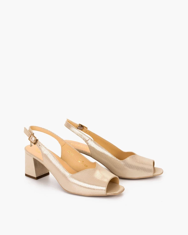 Złote sandały ze skóry naturalnej na słupku 2