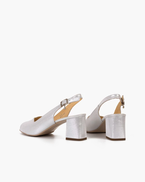 Srebrne sandały ze skóry naturalnej na słupku 4