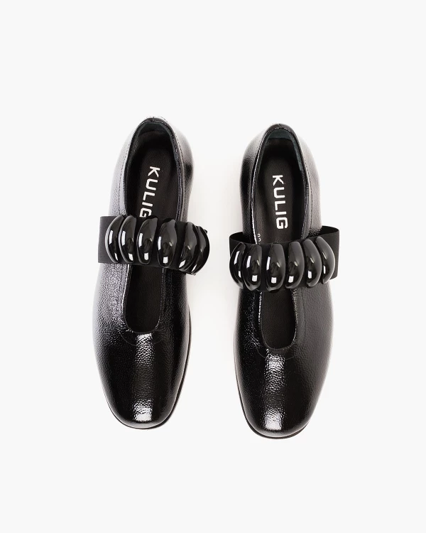 Czarne półbuty damskie ze skóry licowej z kamieniami 3