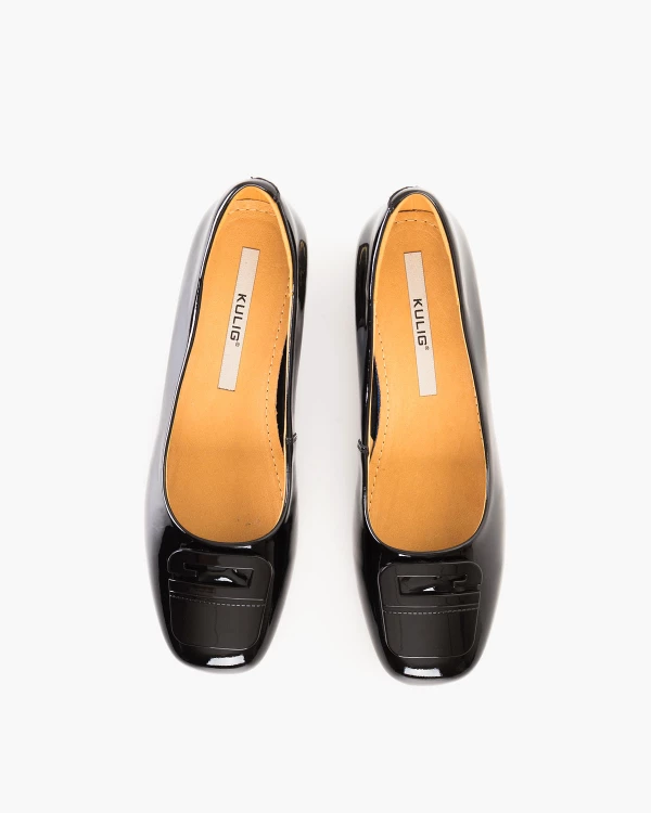 Czarne czółenka ze skóry lakierowanej na klocku 3