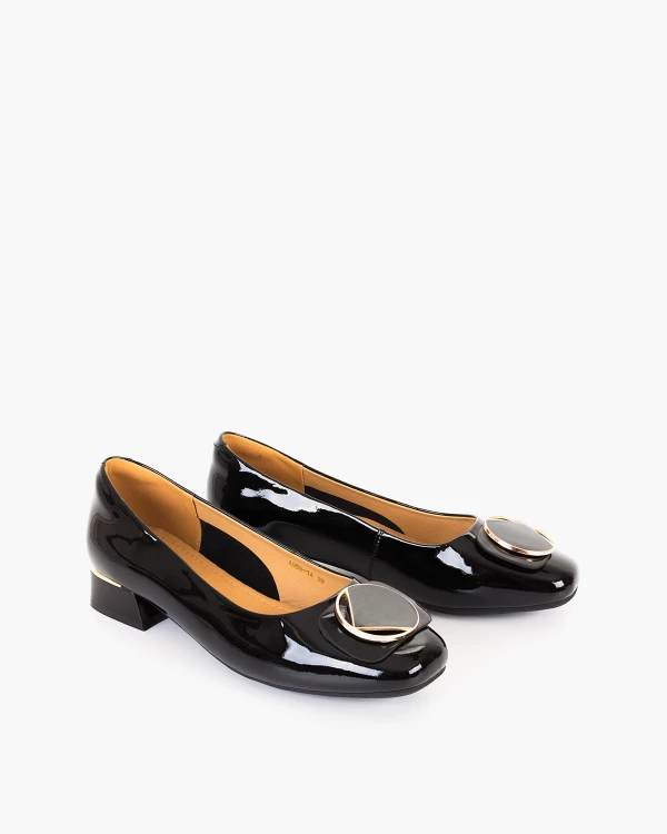 Czarne czółenka damskie skórzane na klocku 2