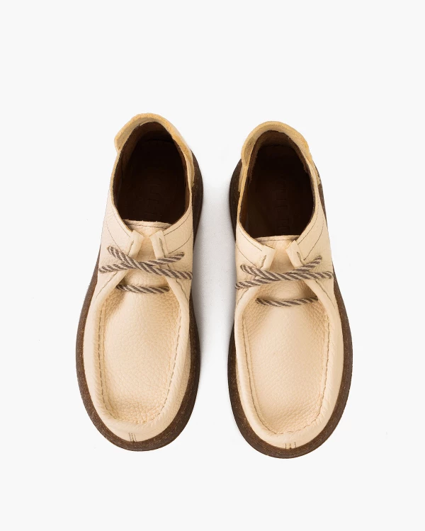 Kremowe półbuty damskie z naturalnej skóry licowej 3