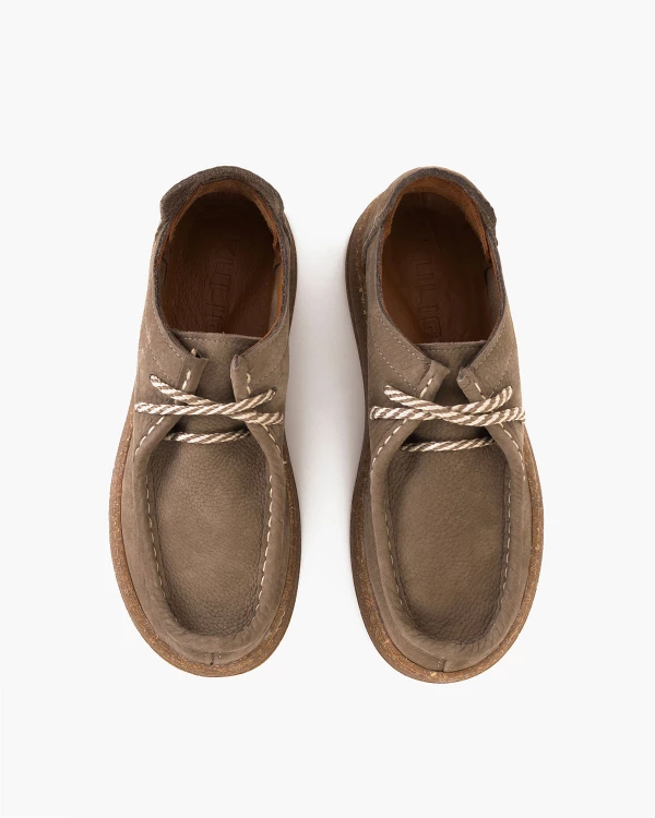 Brązowe półbuty damskie ze skóry nubukowej na platformie 3