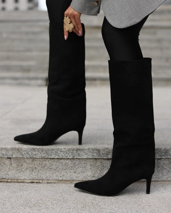 Czarne kozaki damskie z eko-zamszu na szpilce 3