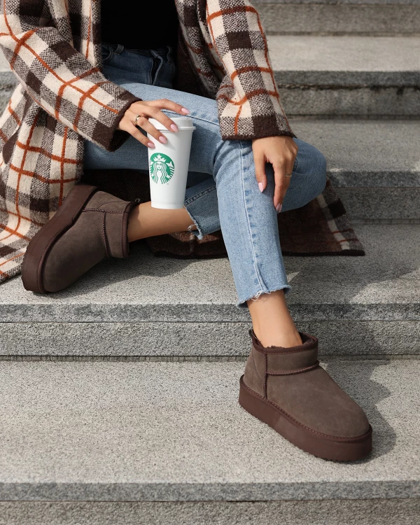 Brązowe śniegowce damskie emu ze skóry zamszowej na platformie 4