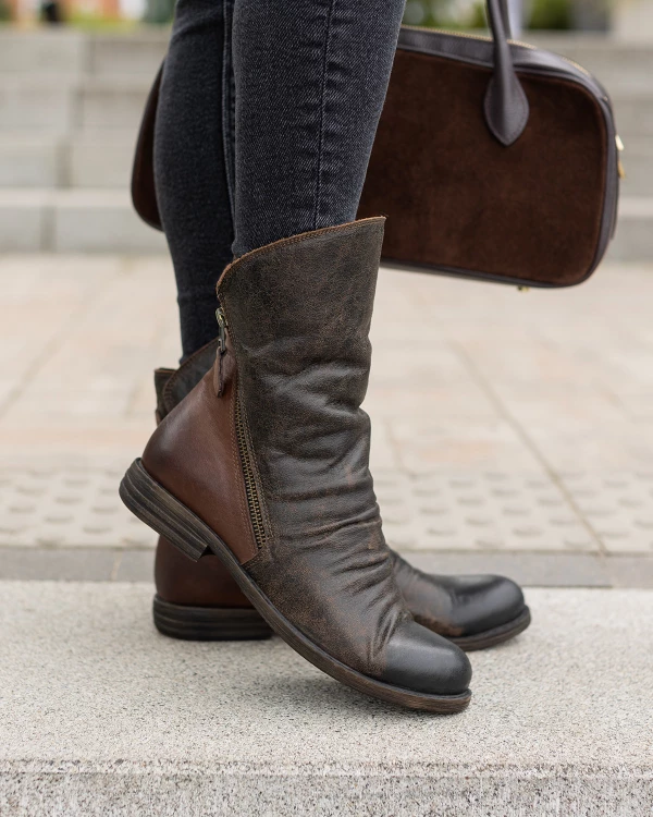 Brązowe botki damskie ze skóry naturalnej 3