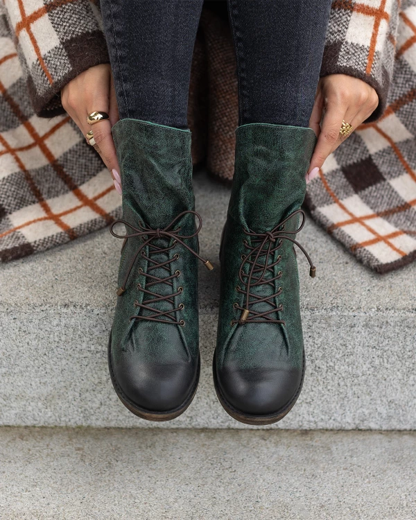 Ciemnozielone trzewiki damskie ze skóry naturalnej 4