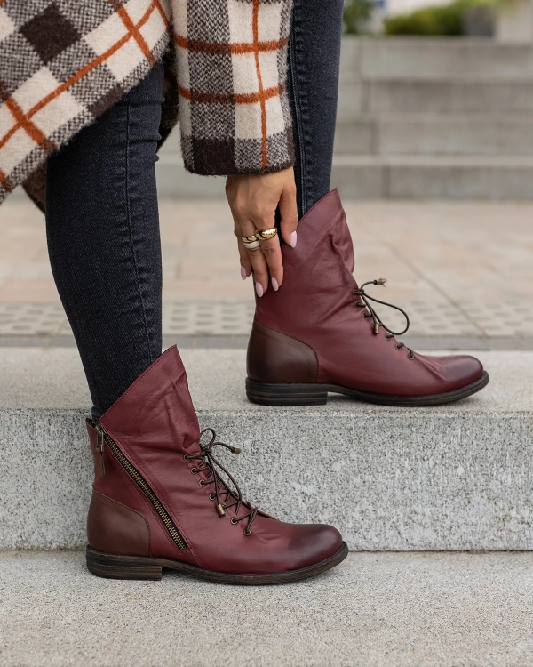 Bordowe trzewiki damskie ze skóry naturalnej na niskim obcasie 3