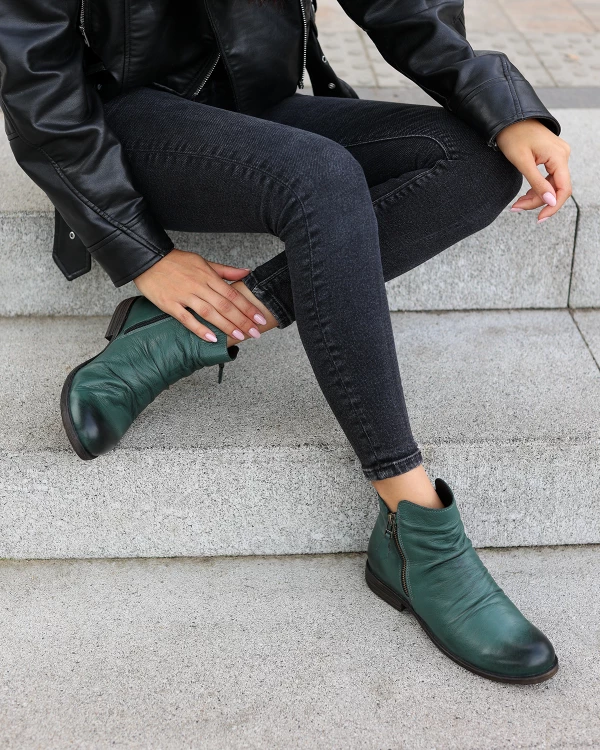 Zielone botki damskie z naturalnej skóry licowej 4