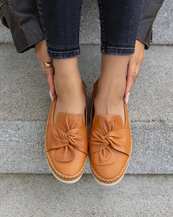 Rude półbuty damskie ze skóry licowej z kokardą 3