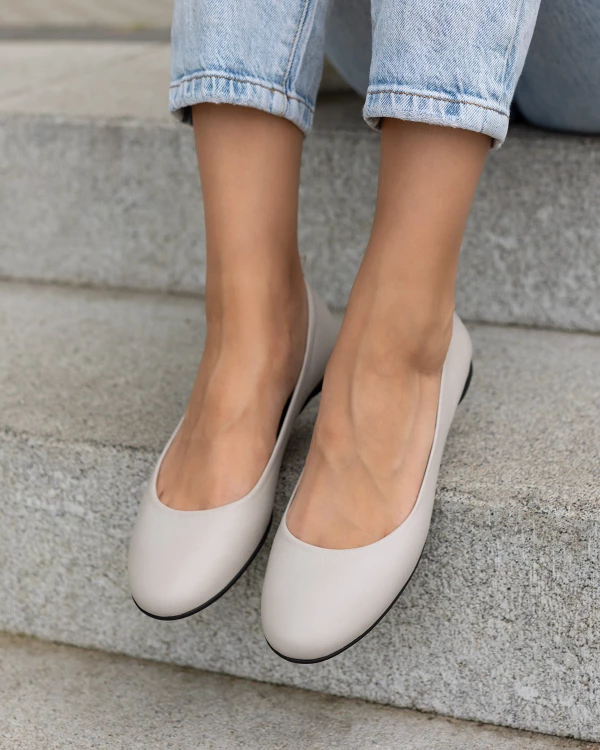 Szare baleriny damskie z naturalnej skóry licowej 3