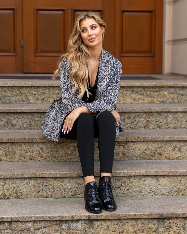 Czarne trzewiki damskie ze skóry ekologicznej 2