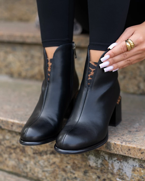 Czarne botki damskie skórzane na klocku 3