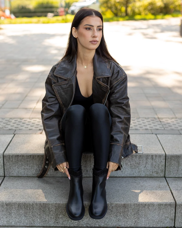 Czarne botki ze skóry licowej na zamek 2