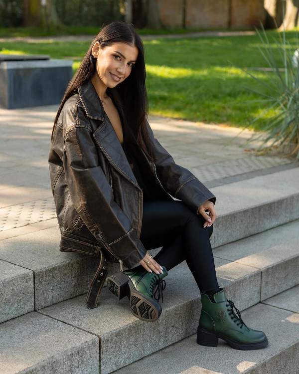 Zielone trzewiki damskie ze skóry licowej na klocku 2