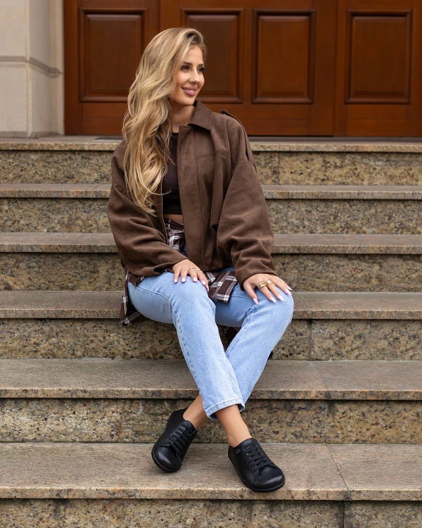 Czarne trampki damskie z naturalnej skóry licowej 2