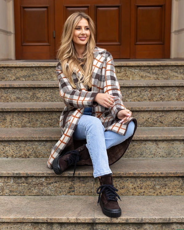 Czekoladowe trzewiki damskie welurowe na platformie 2