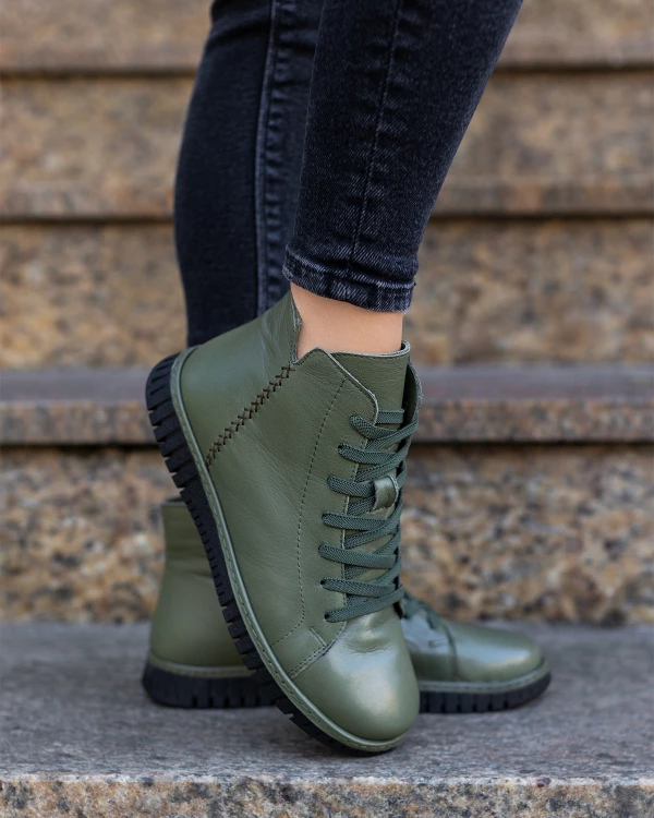 Zielone botki damskie sznurowane z naturalnej skóry licowej 4