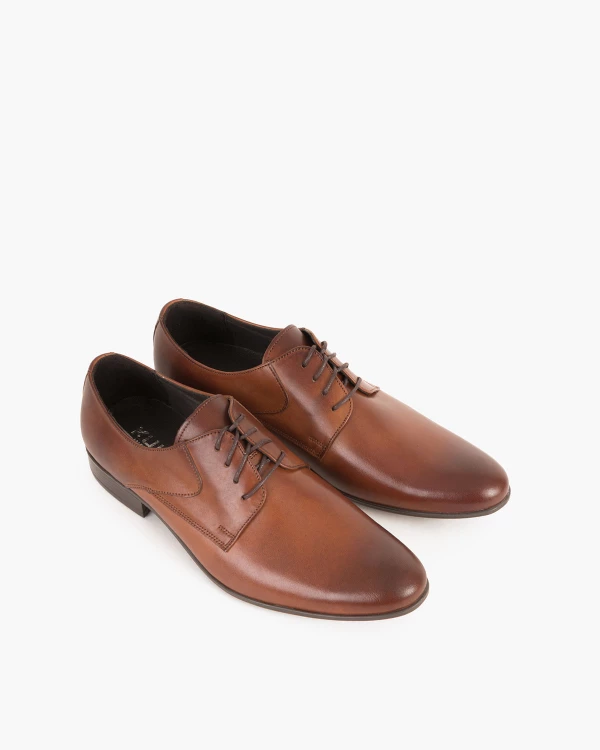 Brązowe półbuty wizytowe skórzane 081 2