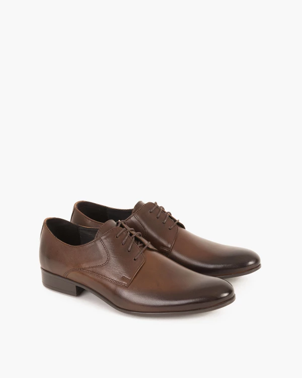 Brązowe półbuty wizytowe skórzane 081 2