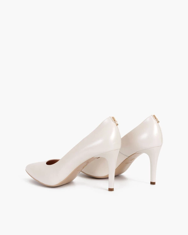 Perłowe czółenka skórzane na szpilce 2