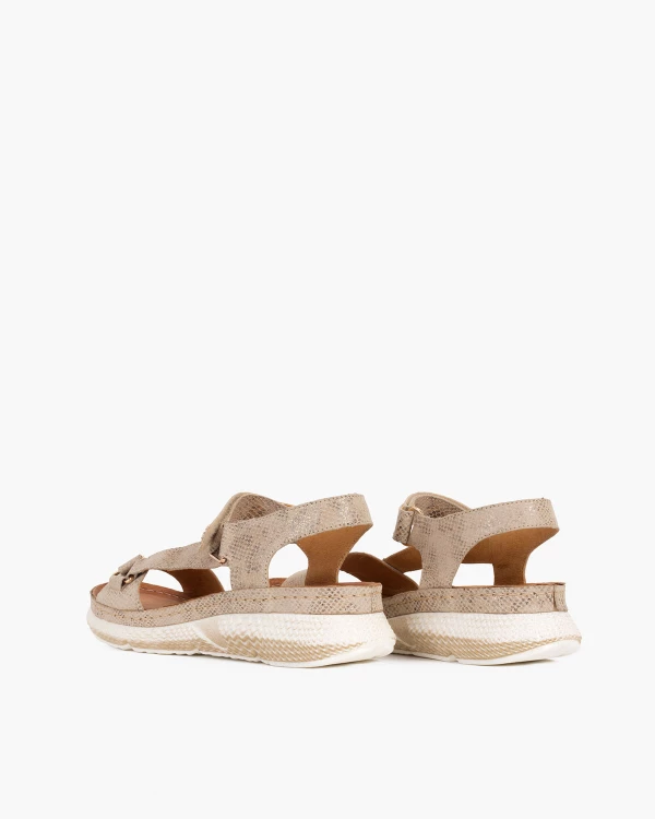 Beżowe sandały damskie nubukowe na rzep 5